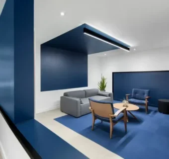 Балкон как комната: тепло, свет, мебель